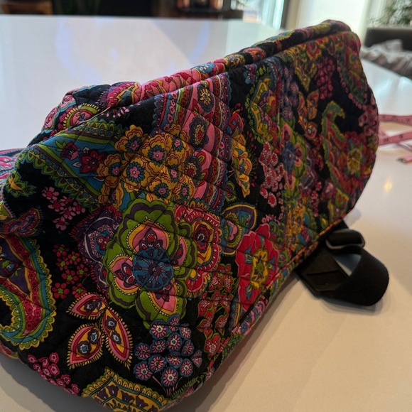 Vera Bradley Weekender Multicolor Floral Travel Bag in Cotton w/ Crossbody Strap - Picture 8 of 8